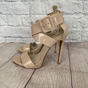 Aldo women 6 patent leather open toe wide strap buckle heels beige